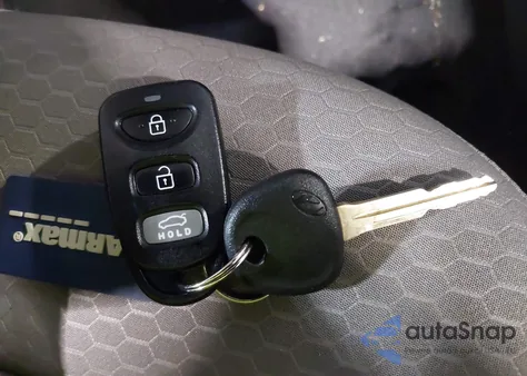 2020 Hyundai Elantra Se z USA, uszkodzony, nr VIN 5NPD74LF0LH543876